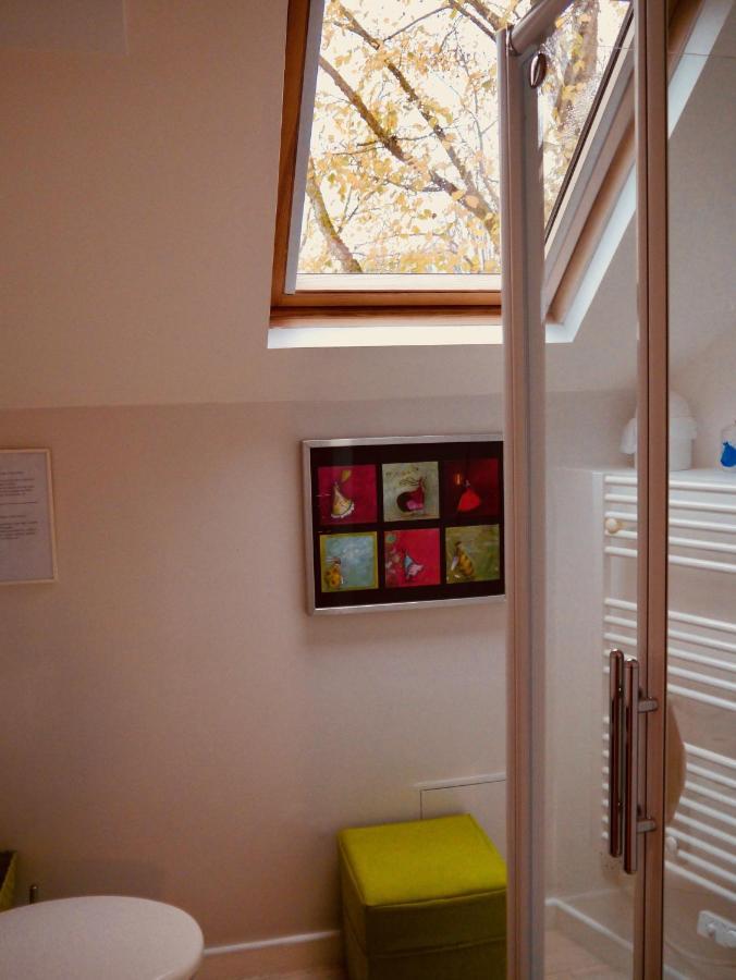 Chambre Et Salon Sur La Loire A Velo Les Ponts-de-Cé Exterior foto